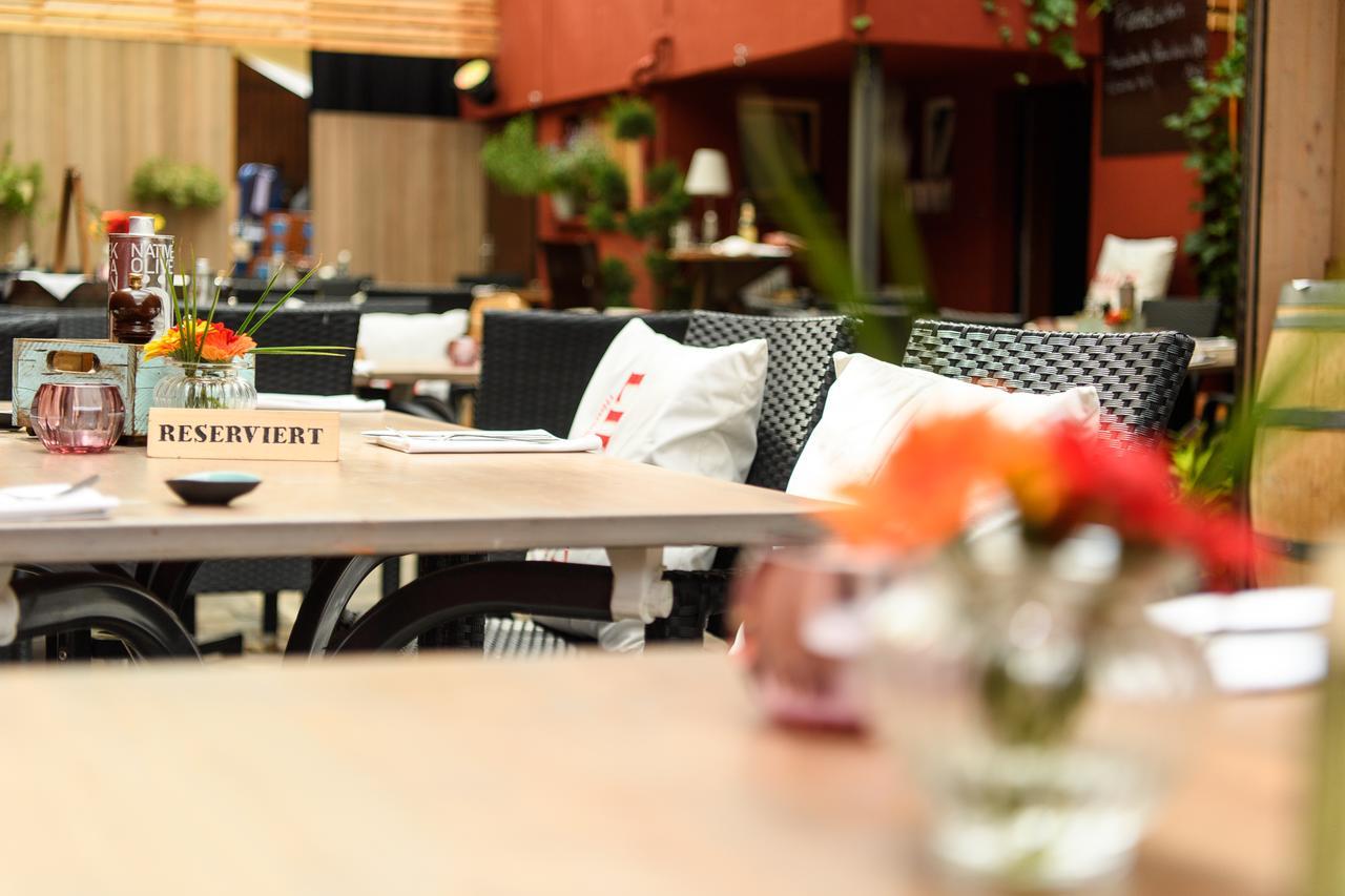 Zum Scheffelhof Hotel Maulbronn Kültér fotó